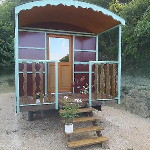 La Carriole Dans Le Jardin Séjour à la campagne
